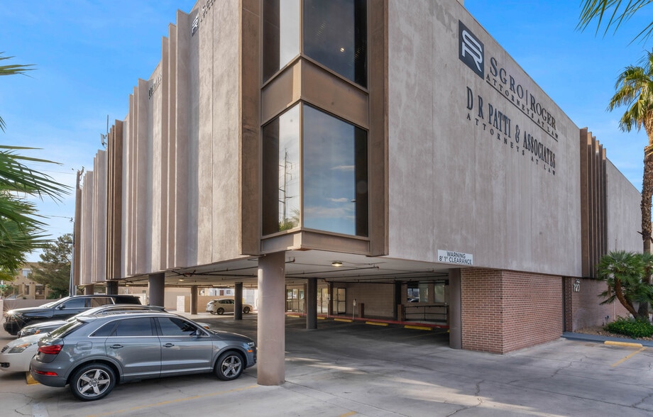 More Photos Of 720 S 7th St, Las Vegas Office For Sale