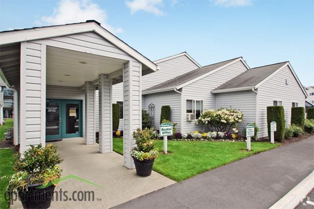 More Photos Of 2231 NE Bridgecreek Ave, Vancouver Apartments For Sale