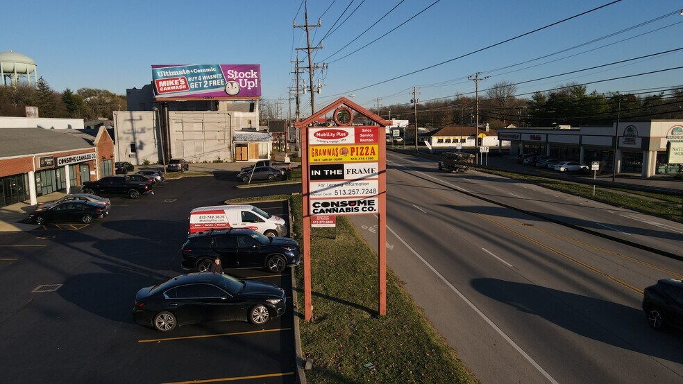 More Photos Of 8310-8320 Beechmont Ave, Cincinnati General Retail For Lease