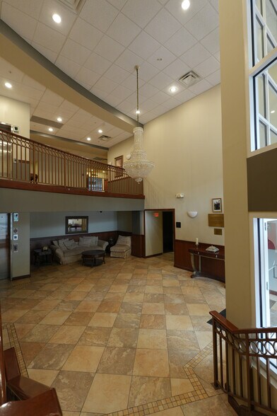 More Photos Of 13 Port St, Hudson Specialty For Sale