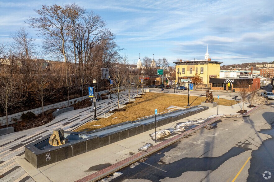 More Photos Of 11 Canal St, Worcester Land For Sale