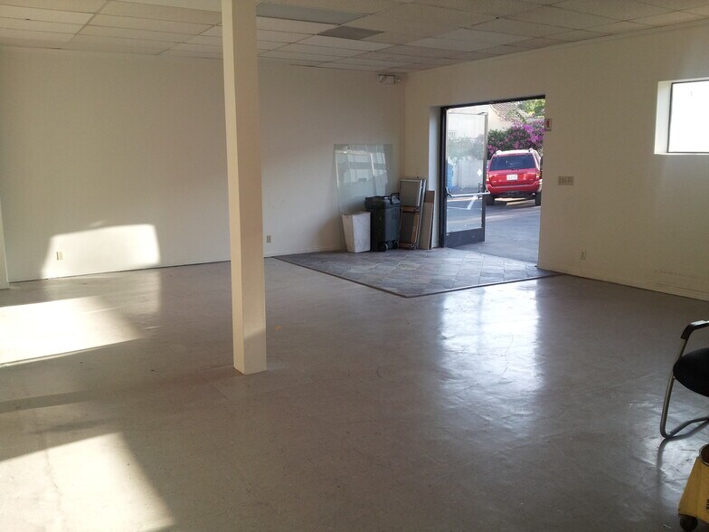 More Photos Of 8549 Wilshire Blvd, Beverly Hills Loft Creative Space For Lease