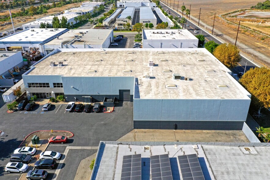 More Photos Of 15650 El Prado Rd, Chino Warehouse For Lease