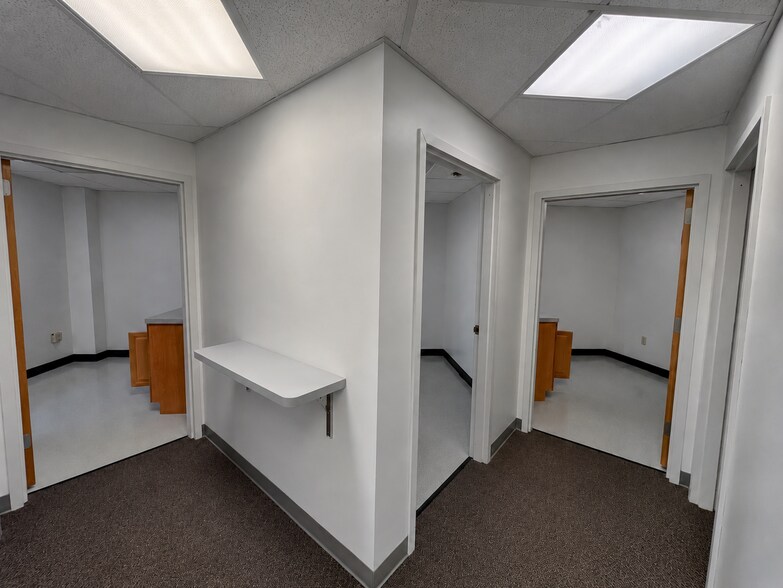 More Photos Of 27 Hospital Ave, Danbury Medical For Lease