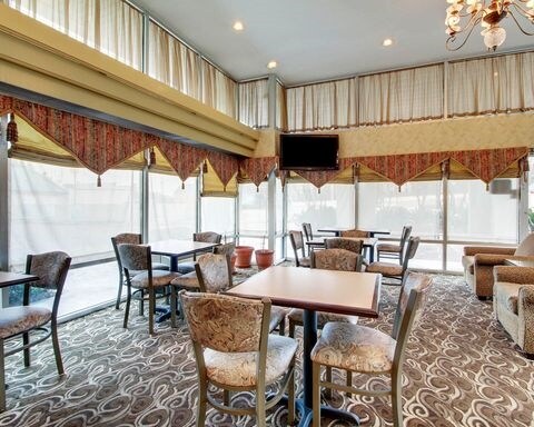 More Photos Of 337 Devereaux Dr, Natchez Hotel For Sale