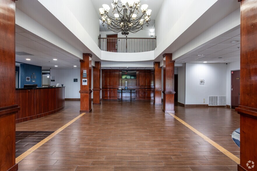 More Photos Of 5087 Clark Howell Hwy, Atlanta Hotel For Sale