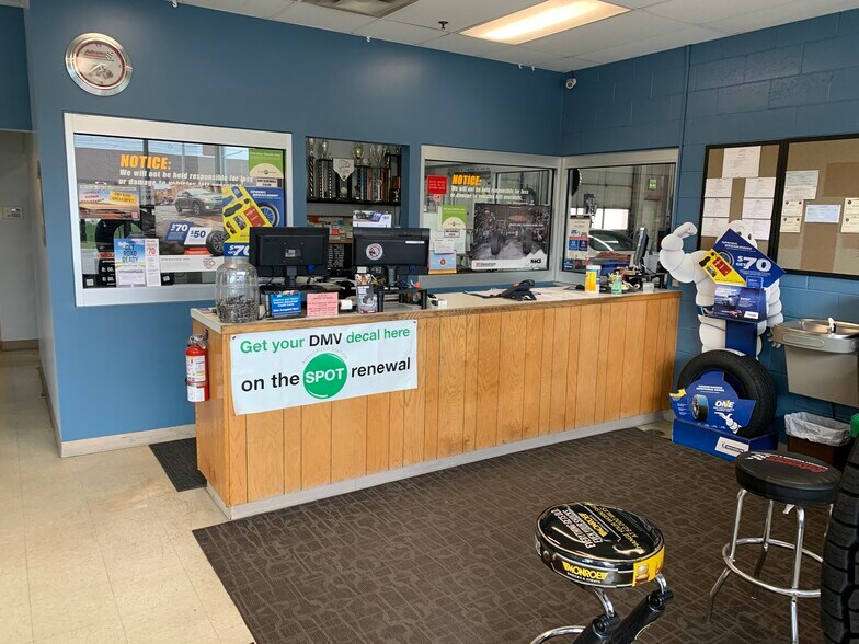 More Photos Of 3555 S 3600 W, West Valley General Retail For Sale