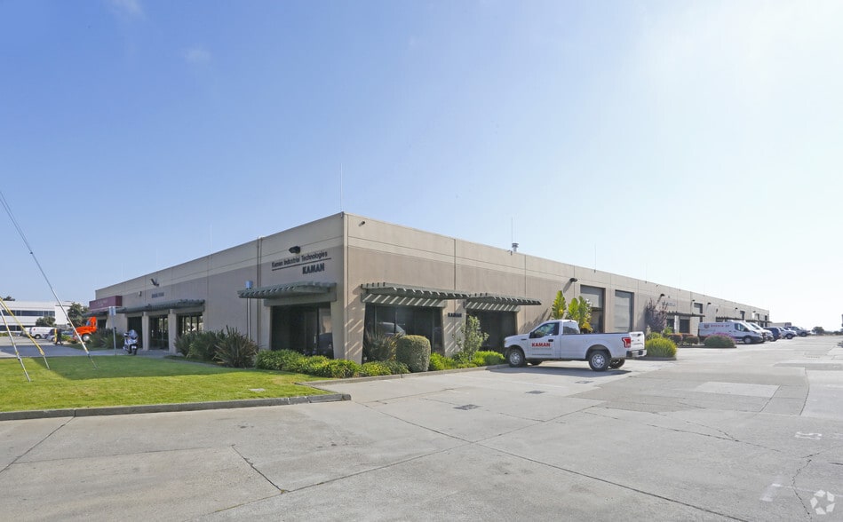 Primary Photo Of 300-332 Littlefield Ave, South San Francisco Showroom For Lease