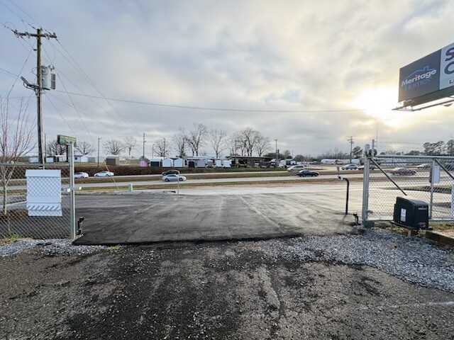 More Photos Of 1855 EAST DIXON BLVD., SHELBY, NC 28150, Shelby Flex For Sale