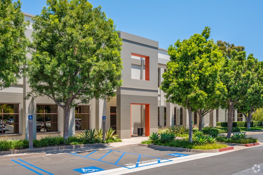 More Photos Of 121 Innovation Dr, Irvine Office For Lease