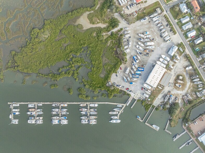 Primary Photo Of 256 Riberia St, Saint Augustine Shipyard For Sale