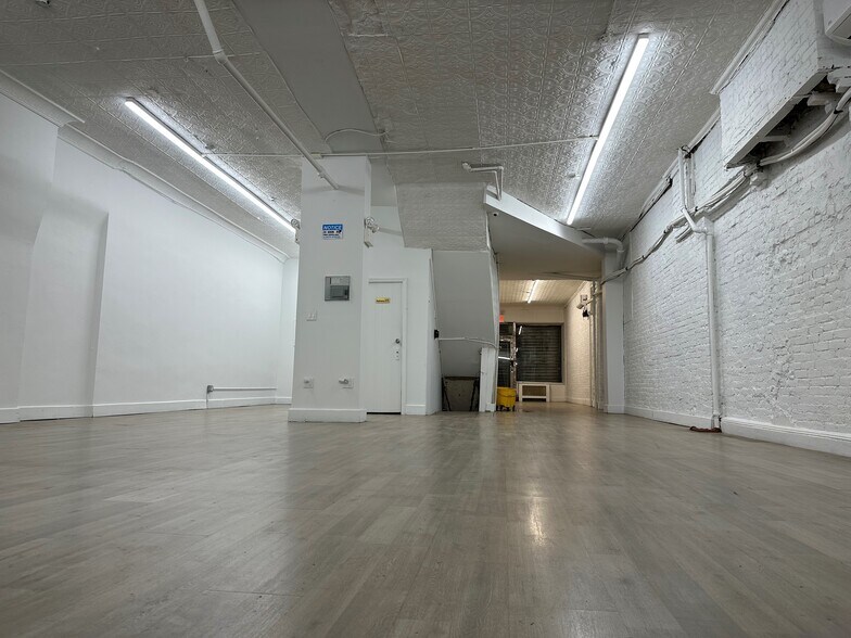 More Photos Of 93 Allen St, New York Apartments For Lease