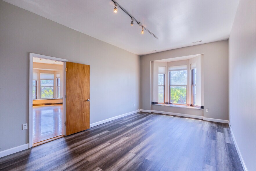 More Photos Of 408 N Euclid Ave, Saint Louis Office For Lease
