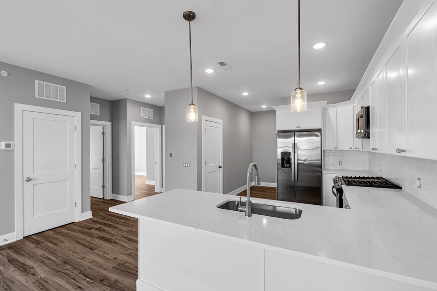 More Photos Of 33 Union Ave, Manasquan Apartments For Sale