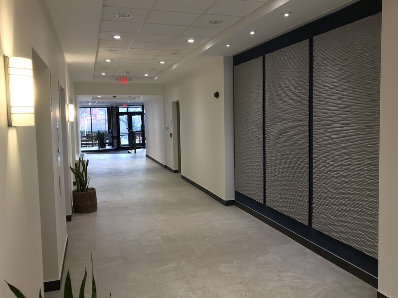 More Photos Of 10 Orms St, Providence Office For Lease
