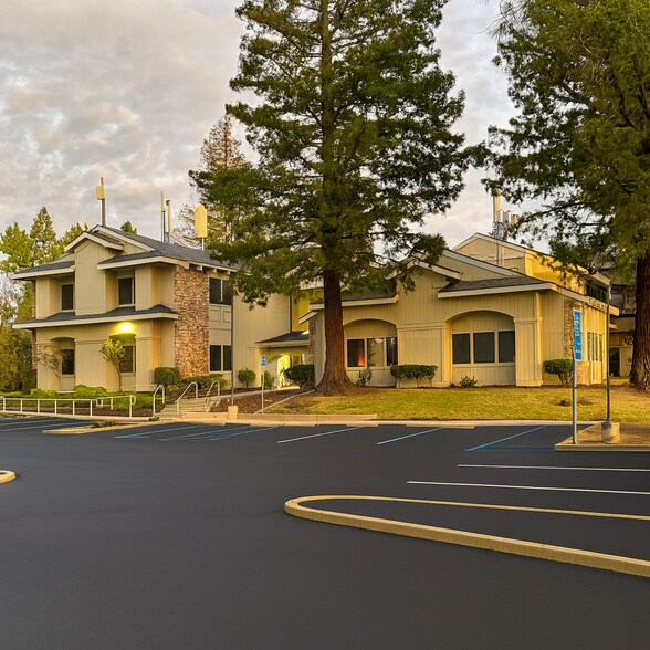 More Photos Of 5530 Birdcage St, Citrus Heights Office For Lease