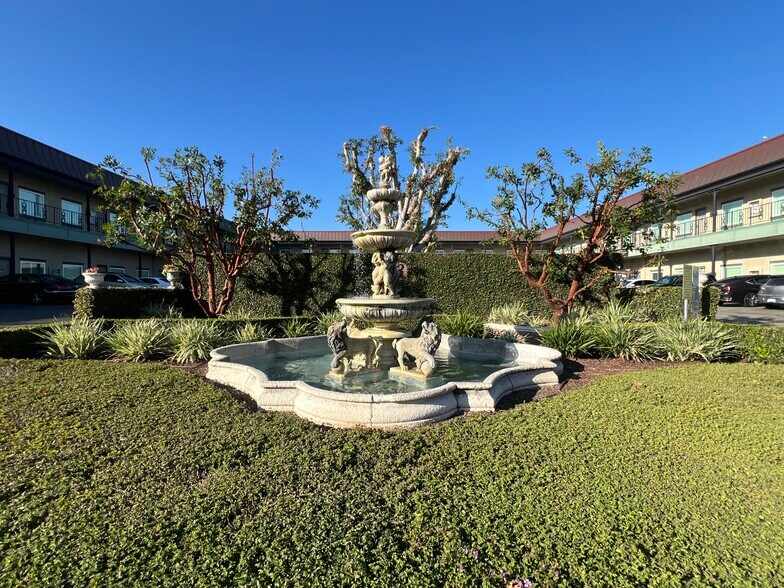 More Photos Of 1913 E 17th St, Santa Ana Office For Sale