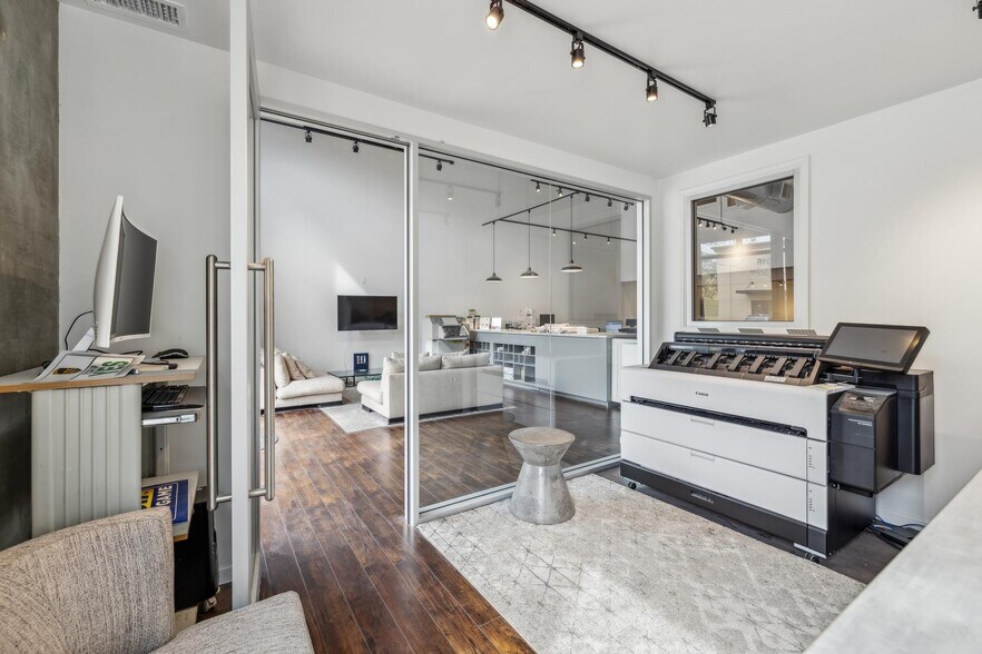 More Photos Of 4314 Redwood Hwy, San Rafael Office For Sale