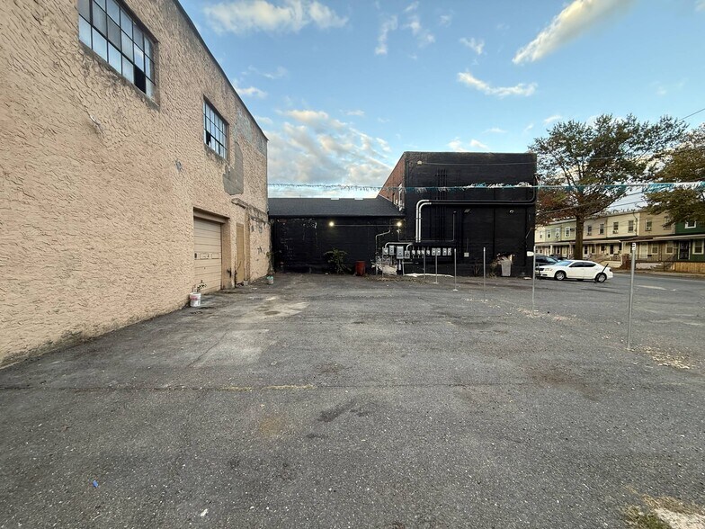 More Photos Of 1455 Princeton, Ewing Unknown For Lease