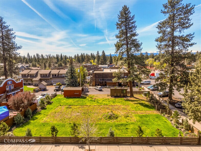 More Photos Of 301 E Main Ave, Sisters Land For Sale