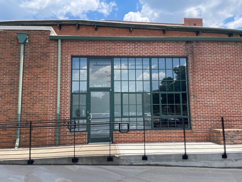 More Photos Of 201 Smythe St, Greenville Apartments For Lease