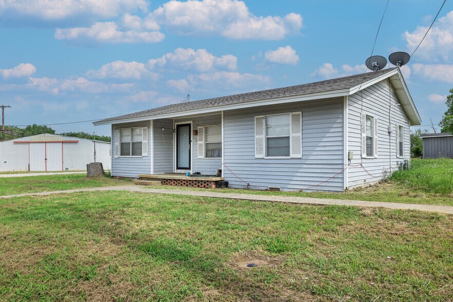More Photos Of 585 TX-36, Caldwell Land For Sale