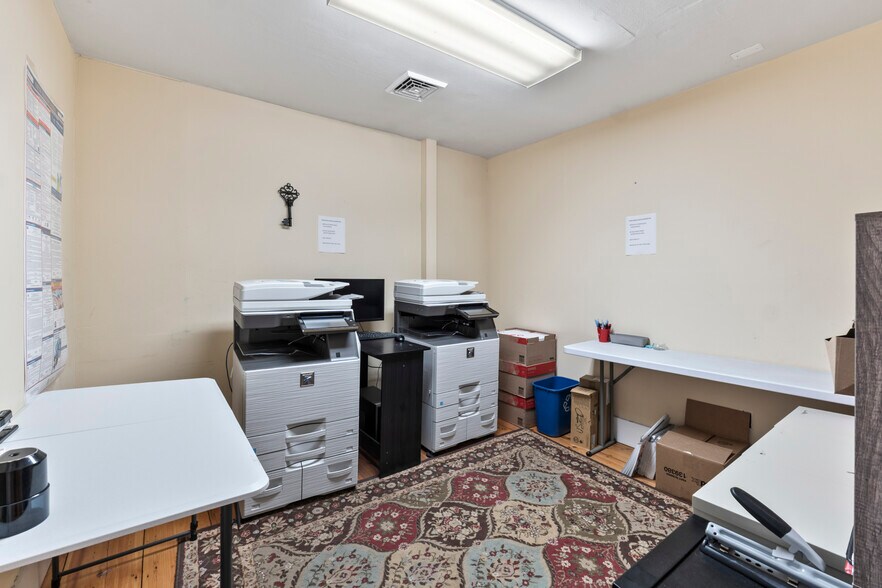 More Photos Of 2204 Woodbury Ave, Newington Office For Sale