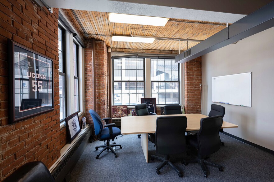 More Photos Of 100 Allyn St, Hartford Office For Lease