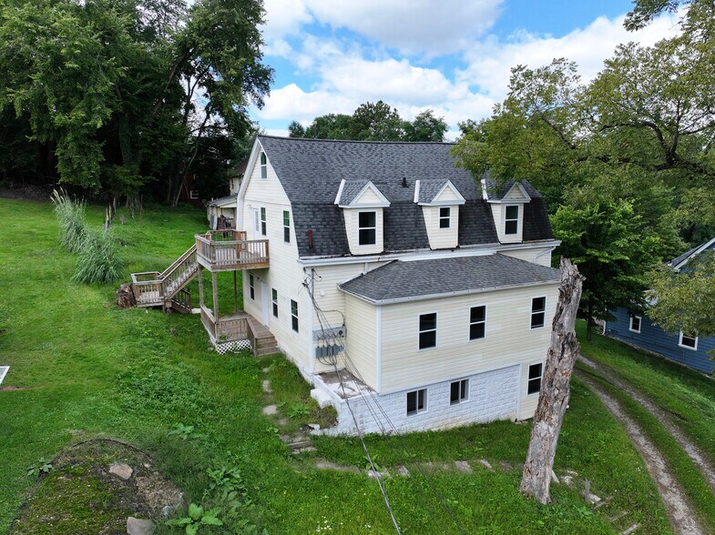 Primary Photo Of 1116 Oneil Blvd, McKeesport Multifamily For Sale
