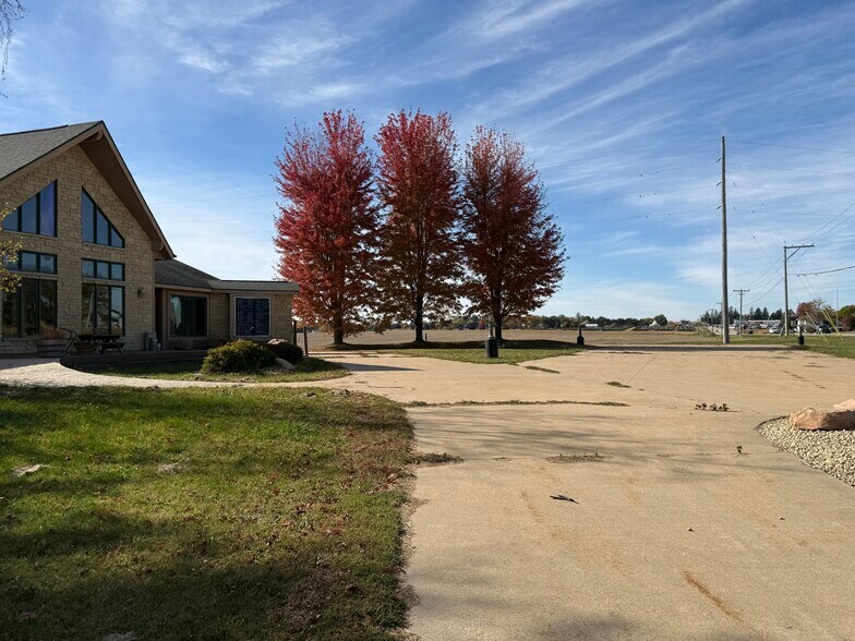 More Photos Of 11379 US Highway 20 E, Stockton Storefront Retail Office For Sale
