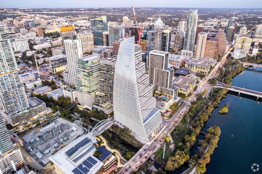 More Photos Of 601 W 2nd St, Austin Office For Lease