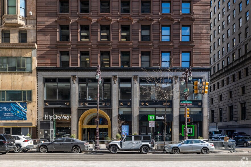 More Photos Of 121 S Broad St, Philadelphia Coworking Space