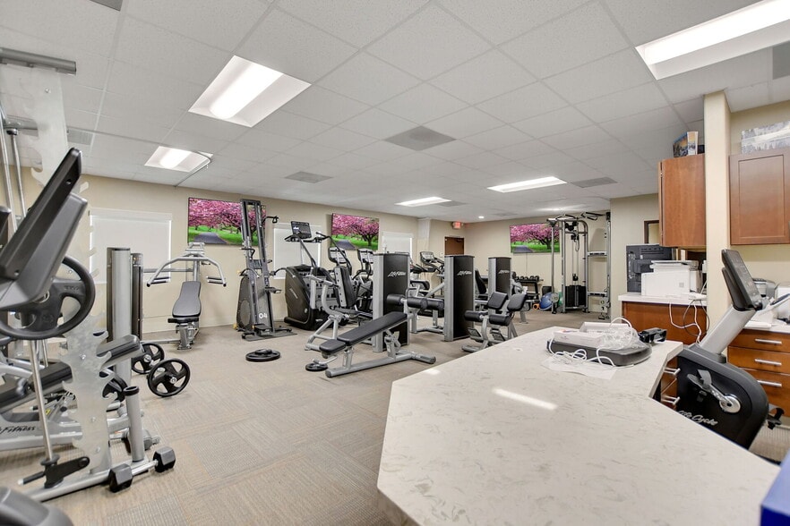 More Photos Of 264 N Highland Springs Ave, Banning Medical For Sale