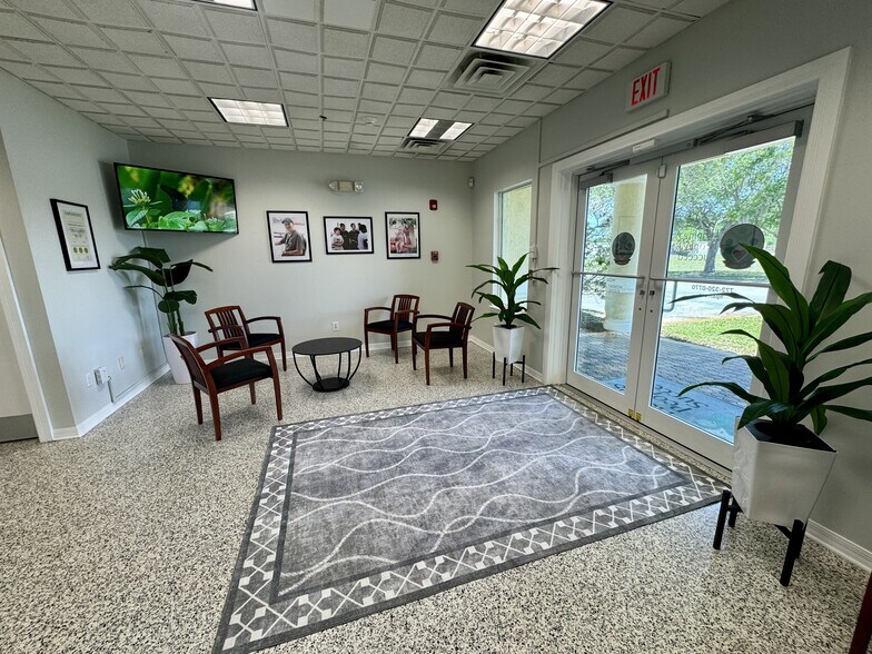 More Photos Of 1601 NE Success Dr, Jensen Beach Manufacturing For Sale