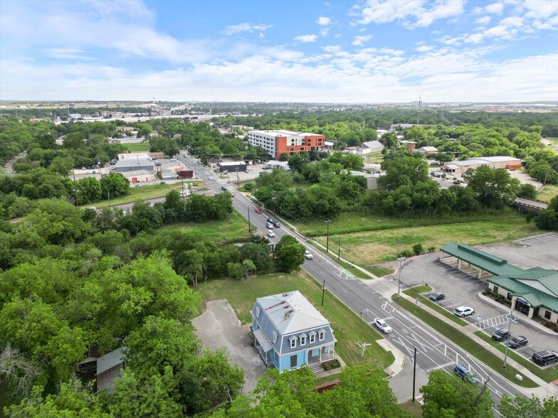 Primary Photo Of 321 L B J dr, San Marcos Office For Sale