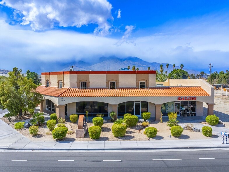 Primary Photo Of 32475 Date Palm Dr, Cathedral City Freestanding For Sale