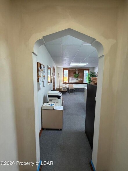 More Photos Of 71 N Kennedy St, Mcadoo Office For Sale