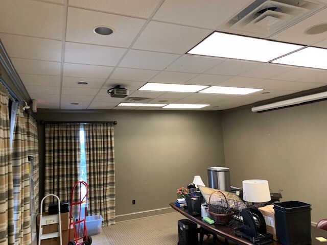 More Photos Of 5702 Mancuso Ln, Baton Rouge Medical For Sale