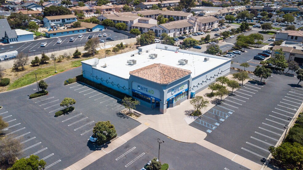 More Photos Of 1690 E Grand Ave, Arroyo Grande Drugstore For Sale