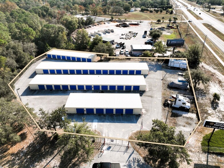 More Photos Of 9832 Osceola Dr, Brooksville Self Storage For Sale