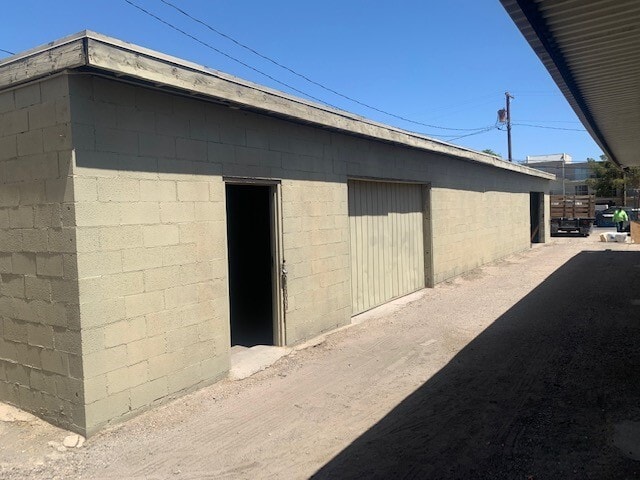 More Photos Of 1611 Fremont St, Las Vegas Light Distribution For Sale