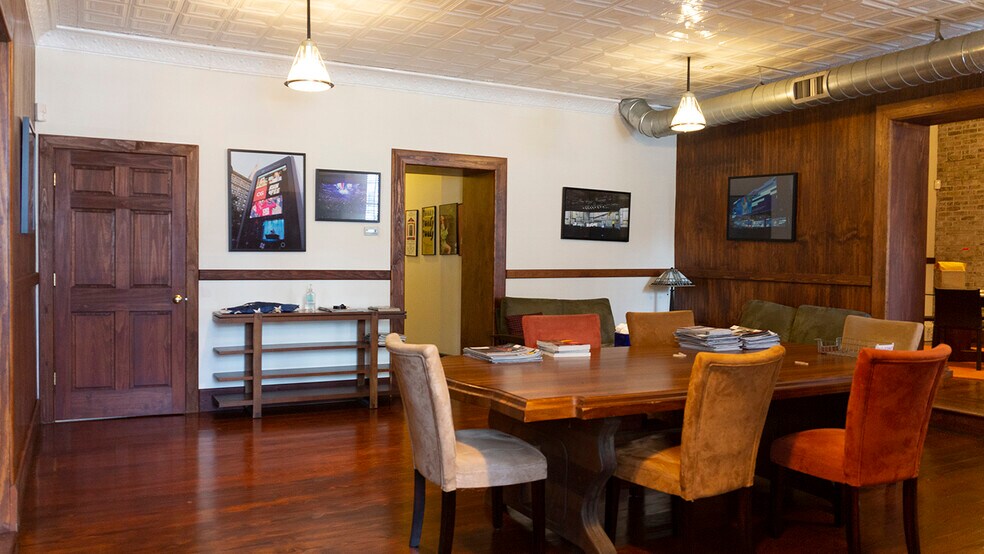 More Photos Of 210 W Lincoln Ave, Mount Vernon Warehouse For Sale