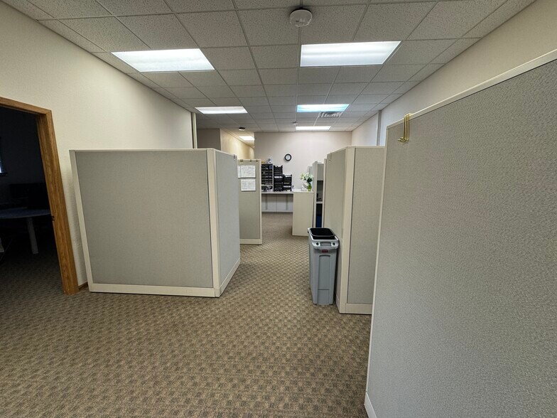 More Photos Of 300 S Pelham St, Rhinelander Office For Sale