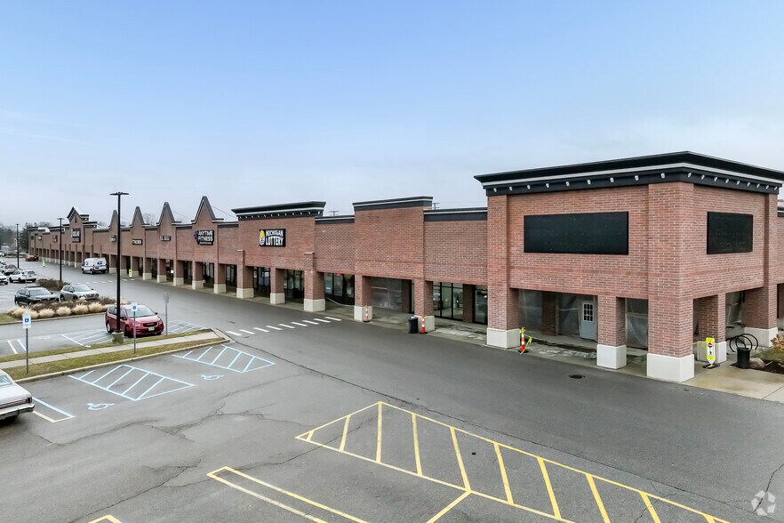 More Photos Of 33111-33251 Plymouth Rd, Livonia Freestanding For Lease