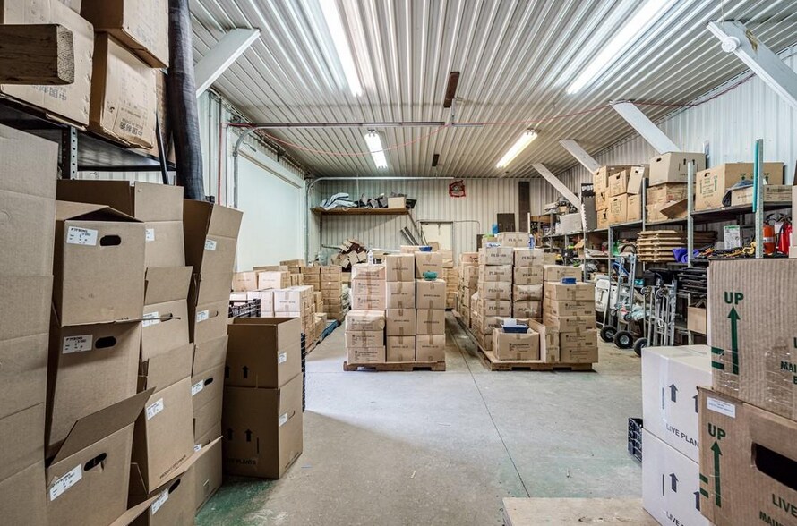 More Photos Of 22 E 25th St, Hamilton Storefront Retail Office For Sale