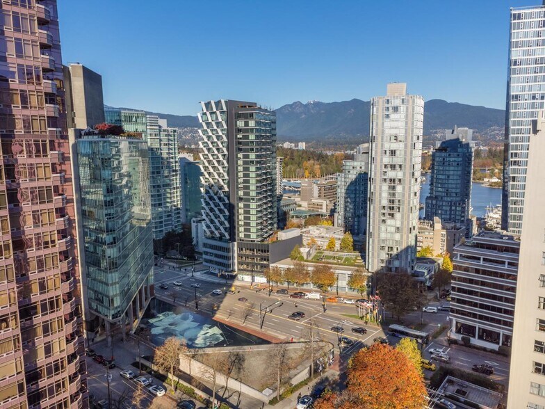 More Photos Of 1500 W Georgia St, Vancouver Office For Lease