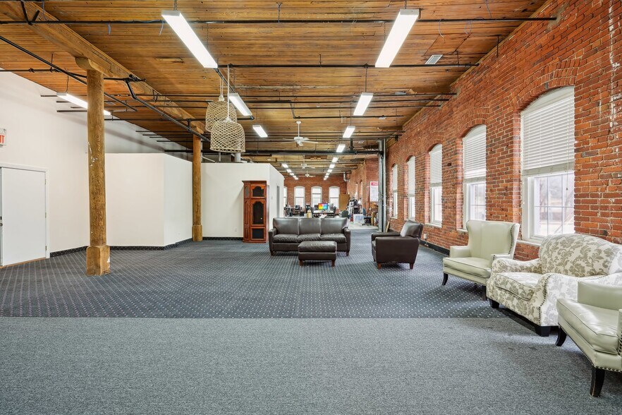 More Photos Of 175 N Main St, Wharton Office Residential For Sale