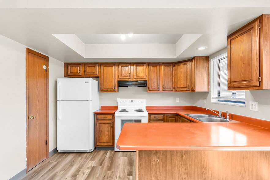 More Photos Of 2101 N Queens Ave, Pueblo Apartments For Sale
