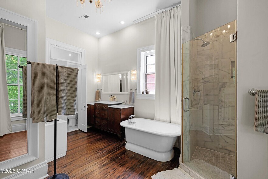 More Photos Of 428 N Cumberland St, Jackson Specialty For Sale