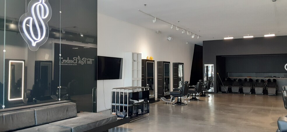 More Photos Of 8310-8314 Beverly Blvd, Los Angeles General Retail For Lease